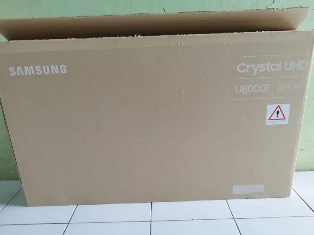 Samsung Crystal UHD