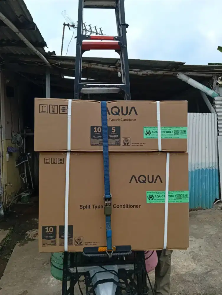 Eksklusif AC Aqua 1/2 PK