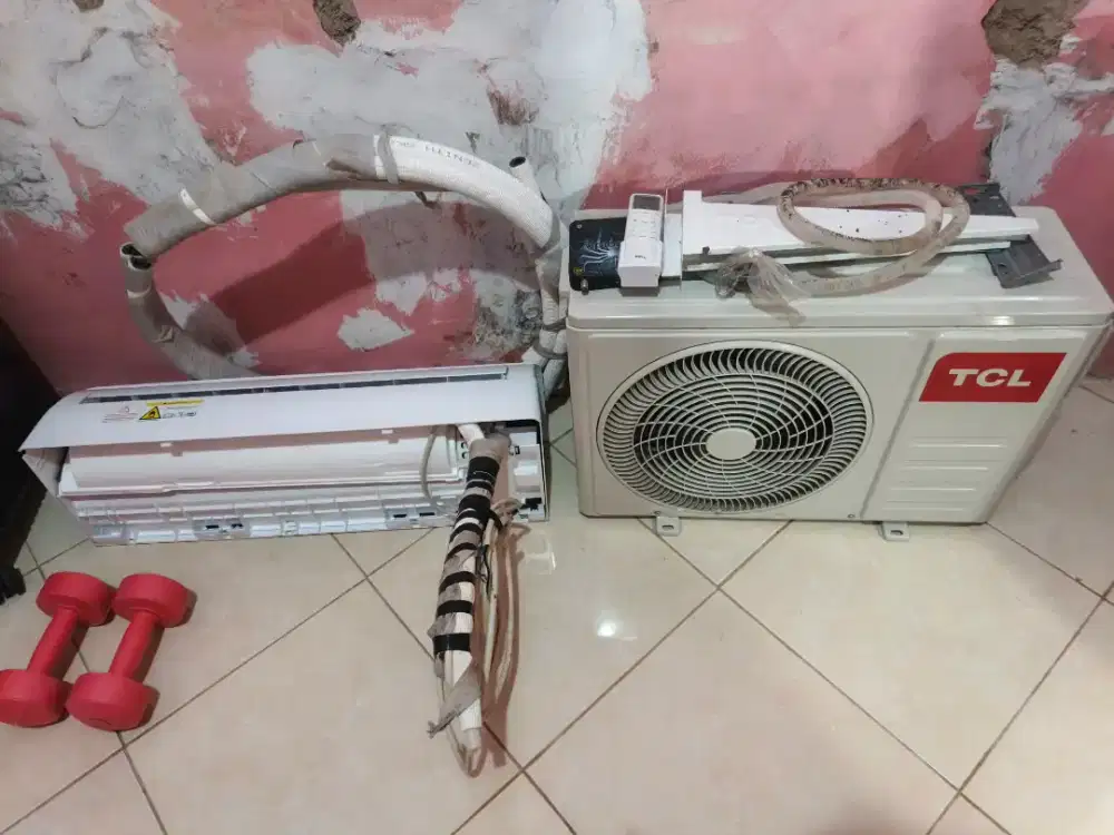 AC merek TCL 1 PK