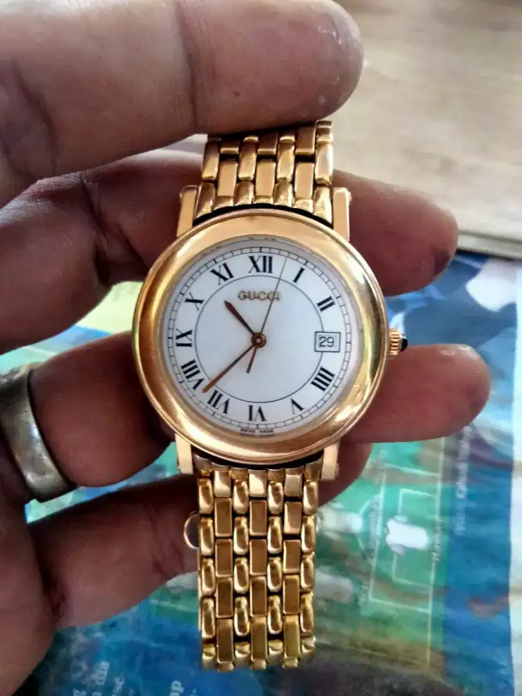 Jam tangan Gucci Asli