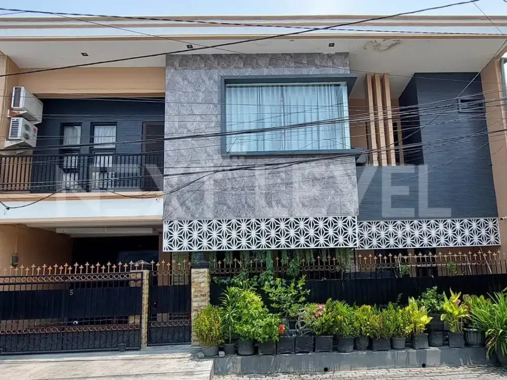 Dijual cepat rumah bagus di dukuh Kupang Surabaya barat