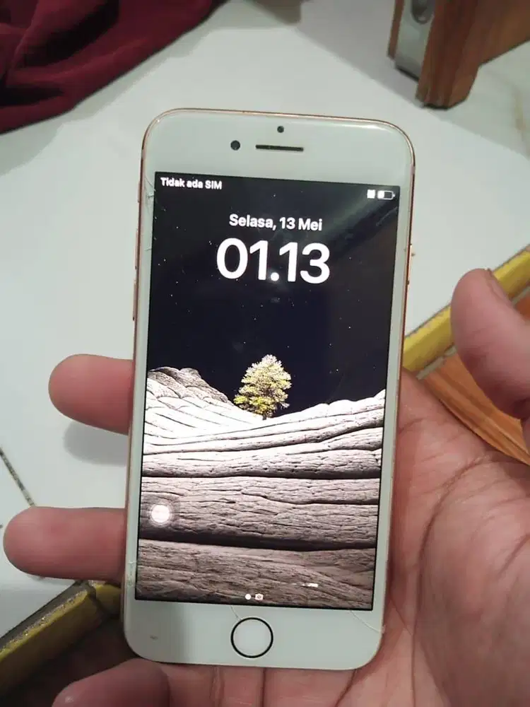 iPhone 8 64gb Second Mulus - Harus ganti LCD