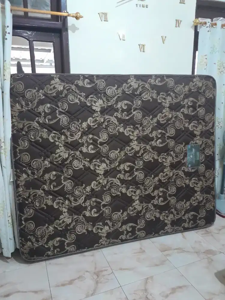 Kasur springbed ukuran 160x200