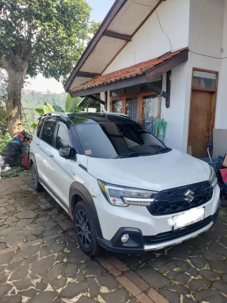 Jual cepat Suzuki xl 7 alpha hybrid