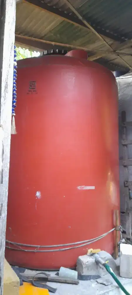 Tandon bekas satu paket siap jualan