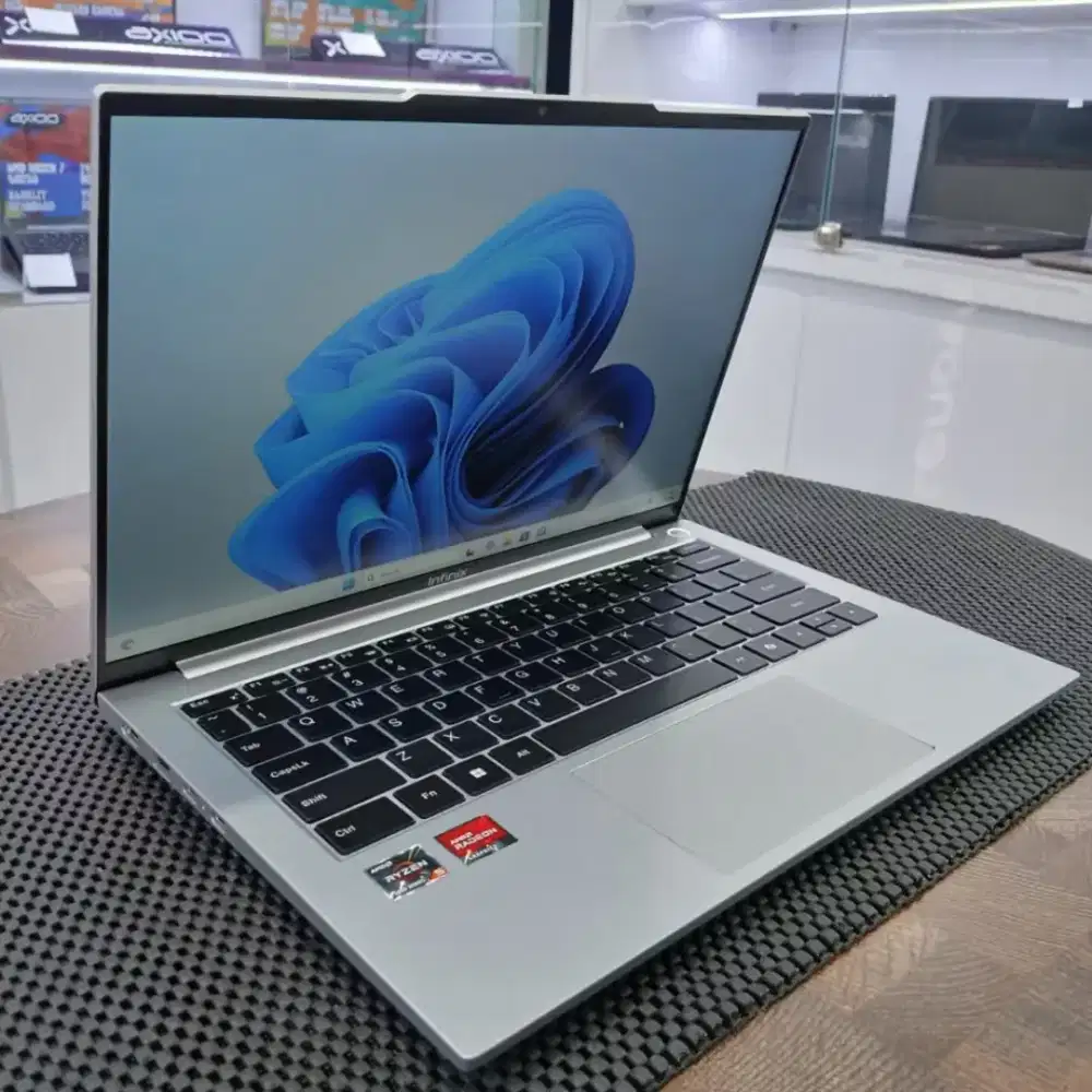 Infinix X-book B15