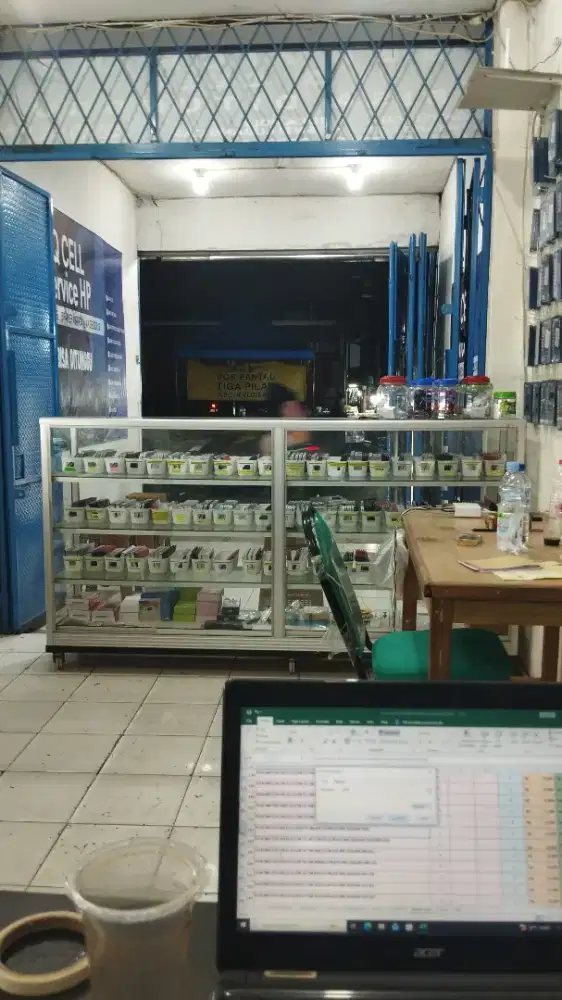 Dicari karyawan wanita