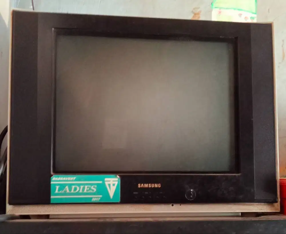 JUAL TV MERK SAMSUNG 2017 21inch