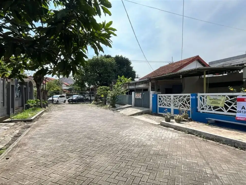 Rumah Kendangsari dekat Ubaya cocok untuk kos kosan