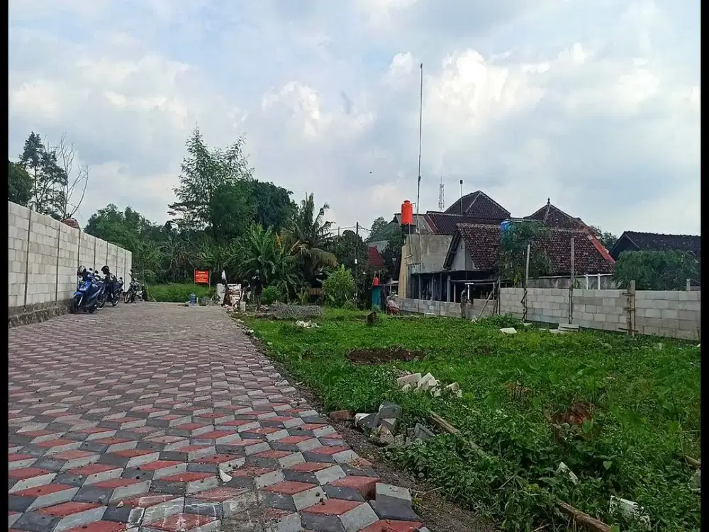 Dekat Ring Road Utara Tanah Sleman di Jetis Baran Dekat UGM