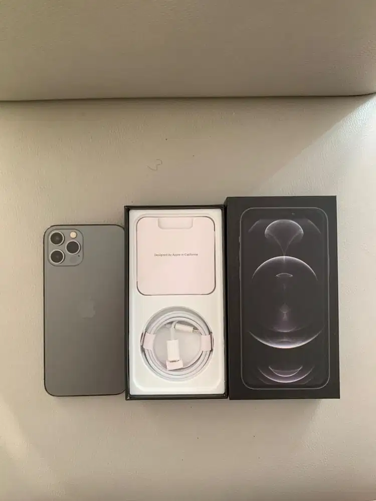 iPhone 12 Pro 256GB Graphite Original Full Fungsi Mulus Siap Pakai
