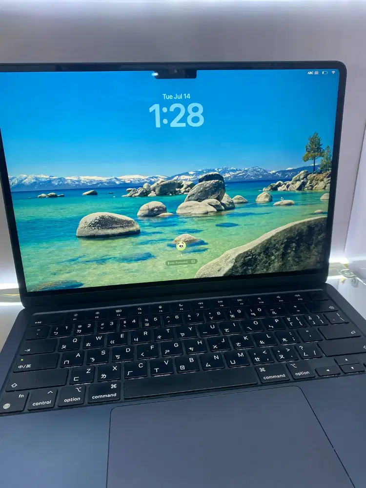 Apple M2 | RAM 8GB | SSD 256GB | Keyboard Jepang (JP)