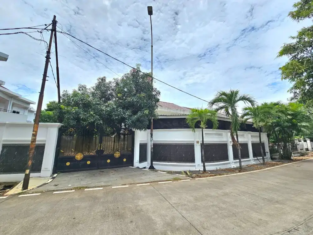 JUAL CEPAT! Rumah Hook Mewah 2 Lantai Siap Huni di Pulo Mas Utara Raya – Hanya 1 Menit ke Pintu Tol & Keamanan 24 Jam - susi