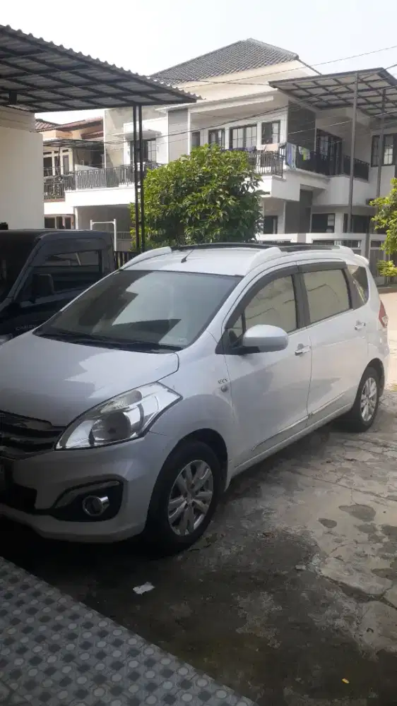 Di jual mobil Suzuki R3 putih mutiara