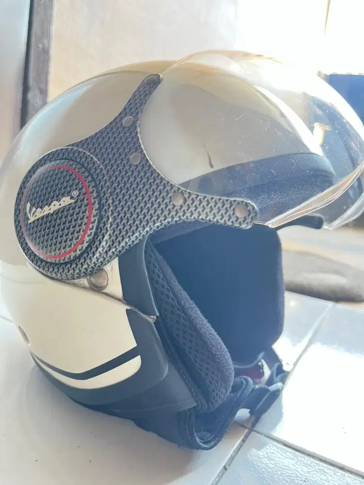 VESPA VISOR HELMET CARBON WHITE XL