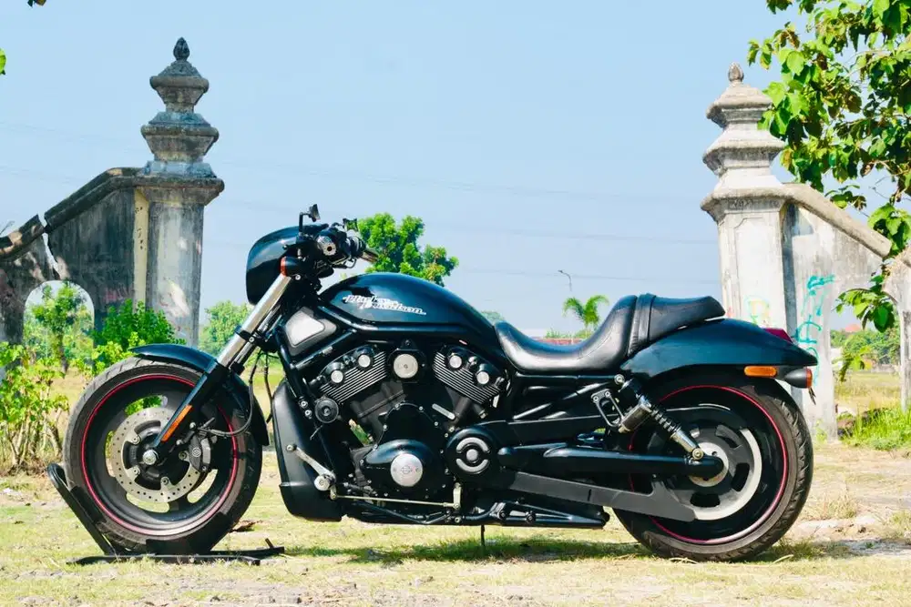 Harley davidson v-Rod like new Dyna Fatbob Roadking sportster 48