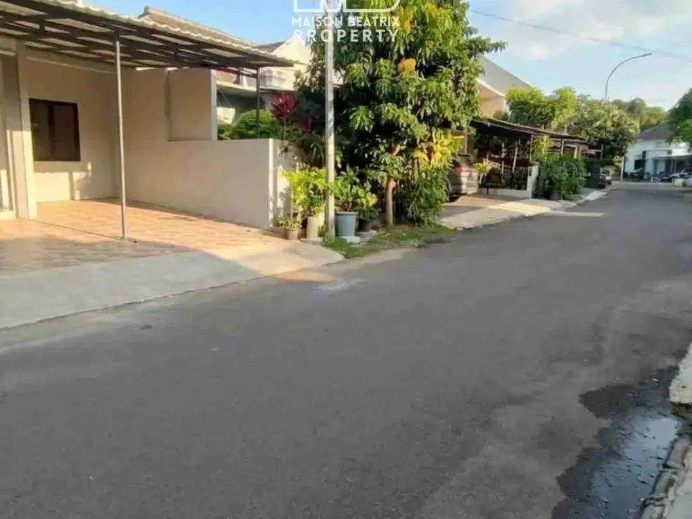 DIJUAL RUMAH DALAM CLUSTER 3LANTAI DAN SUDAH DIRENOV, TAMAN CHRYSANT KENCANALOKA BSD