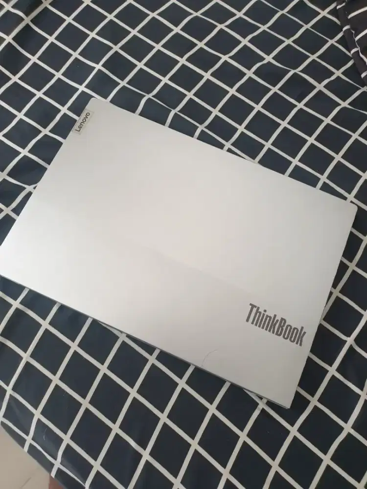 Di jual leptop lenovo thinkbook core i7