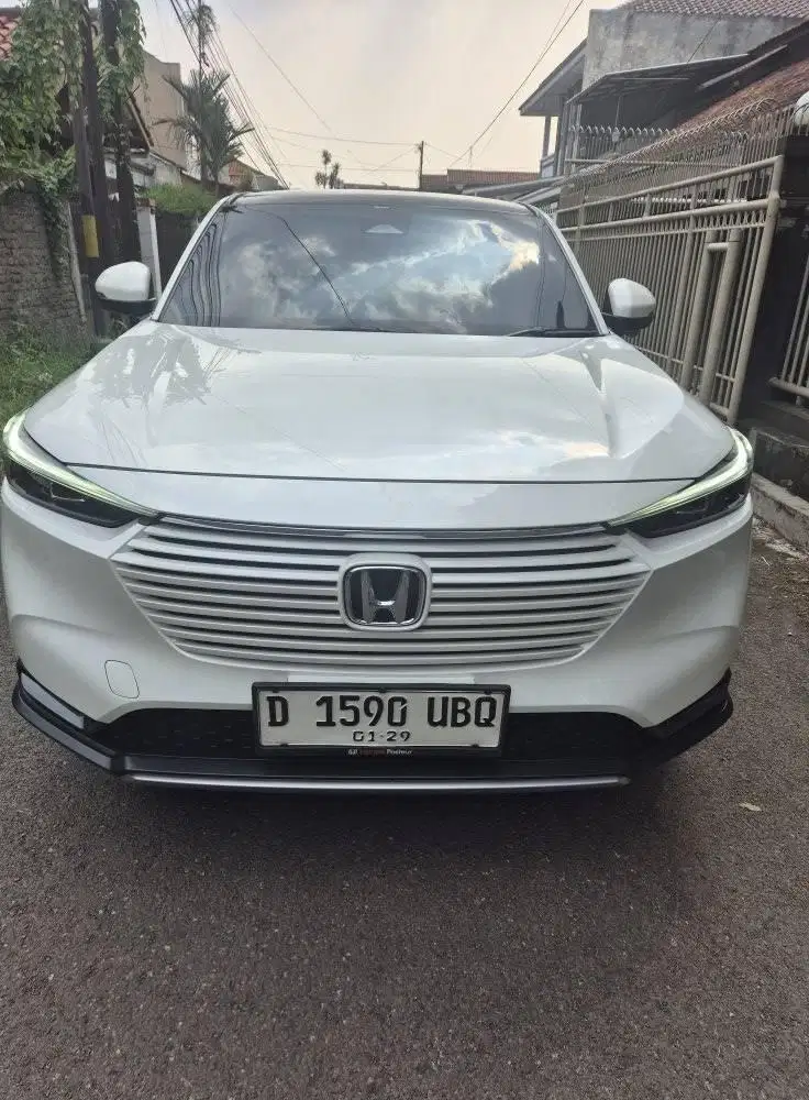 HONDA New HRV E CVT Sensing