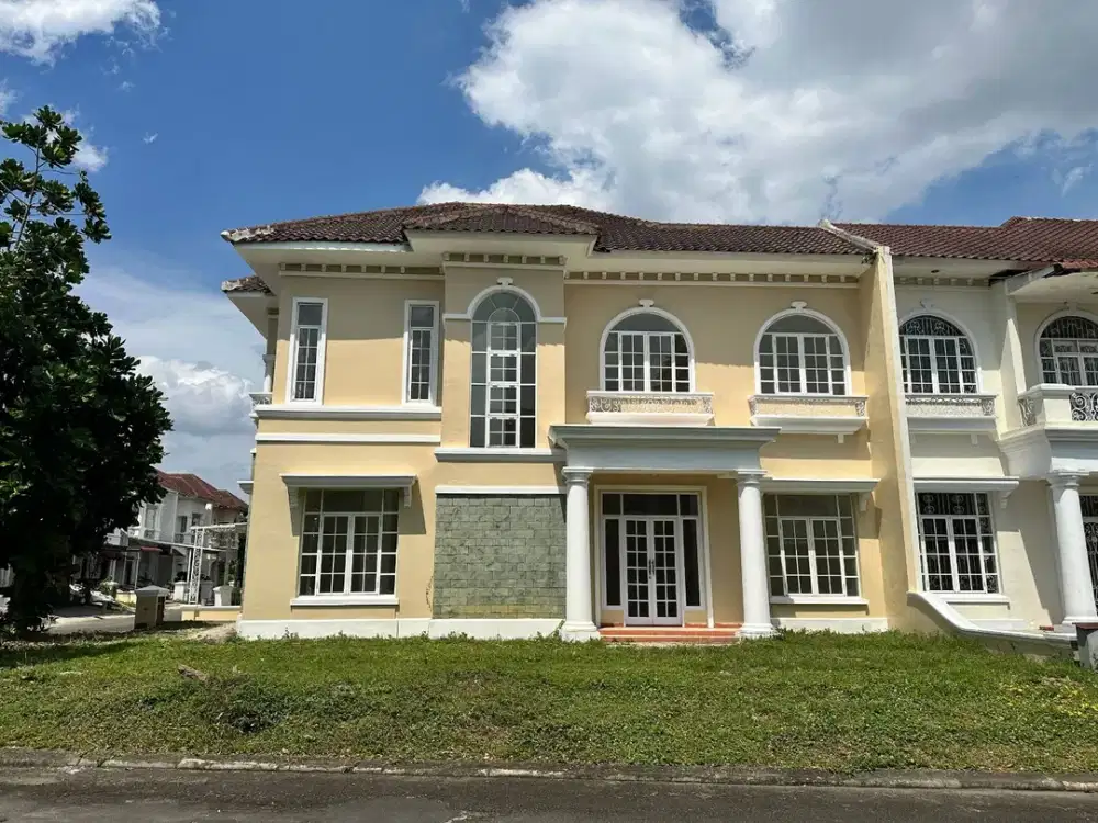 Dijual Villa Hook Komplek Citra Garden