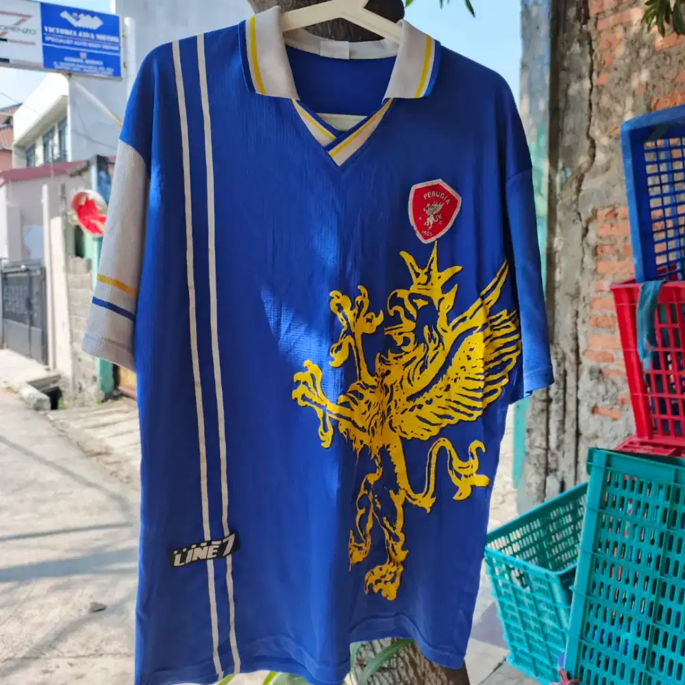Vintage 90s line 7 jersey retro ac perugia