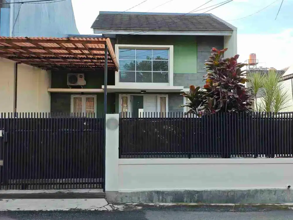 rumah siap huni komplek Arcamanik jalan kaki ke griya