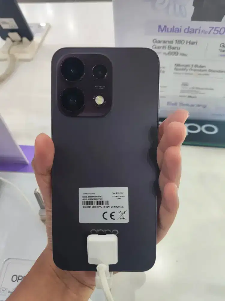 Oppo reno 16 Series . Promo kredit DP 0