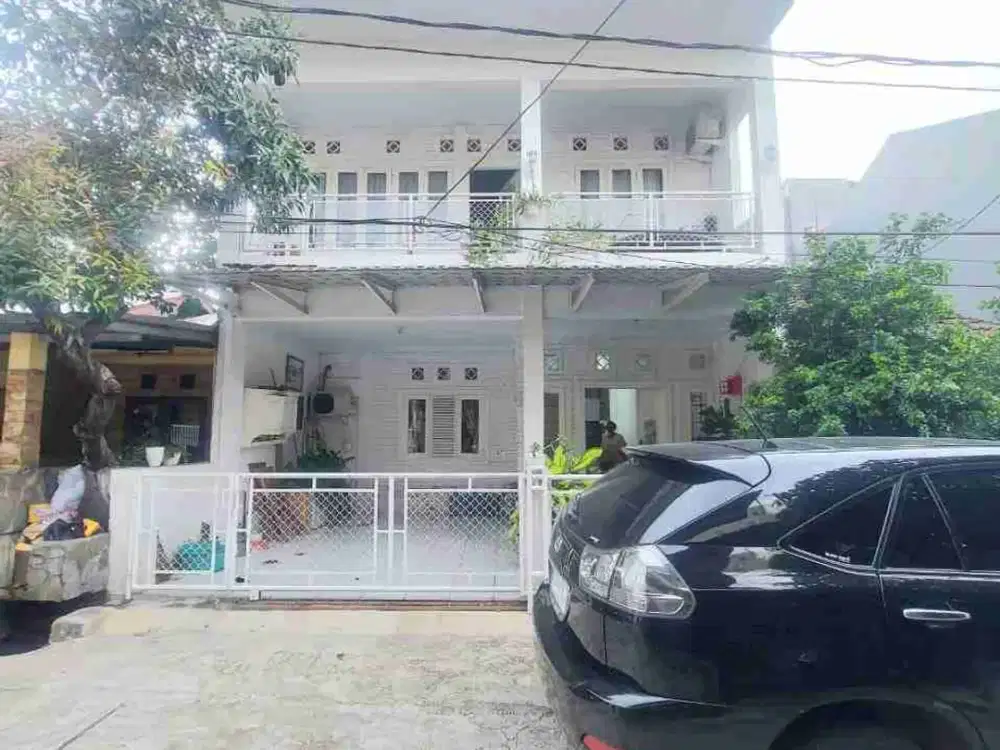 Dijual cepat Rumah 2 lantai di bulevar hijau harapan indah bekasi