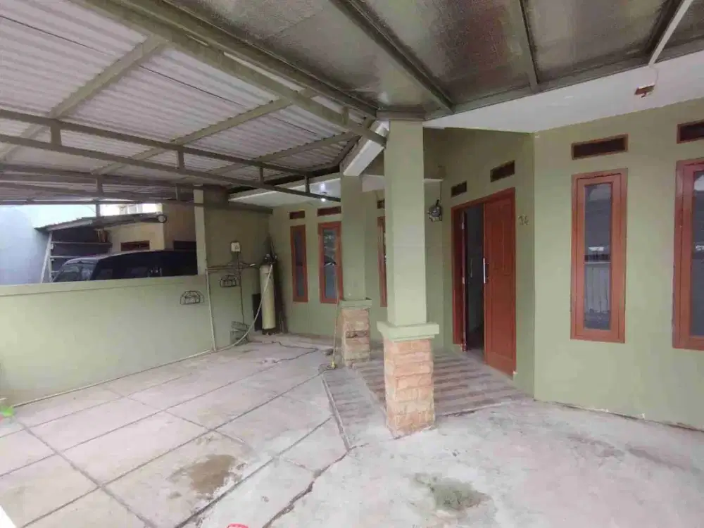 rumah siap huni komplek cisaranten Arcamanik tanah luas 105 mtr harga 6 ratus jutaan