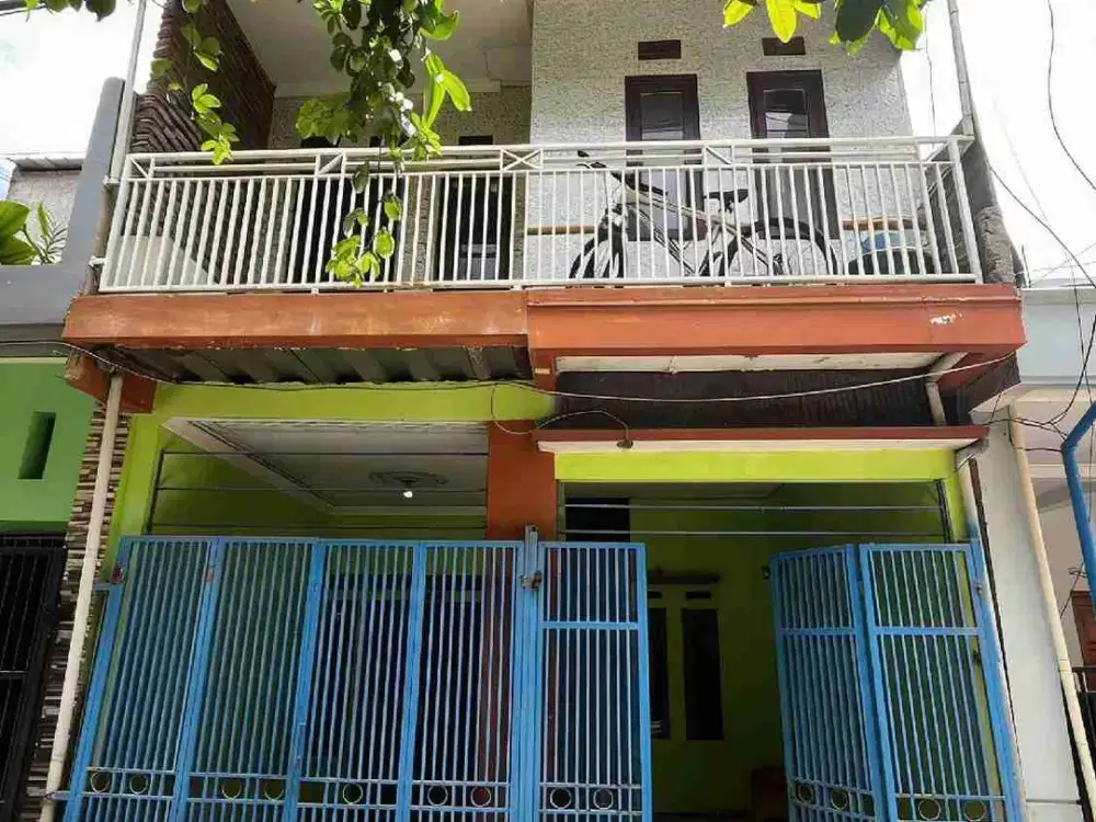 rumah 3 lantai komplek permata biru tahap 2 dekat upi cibiru