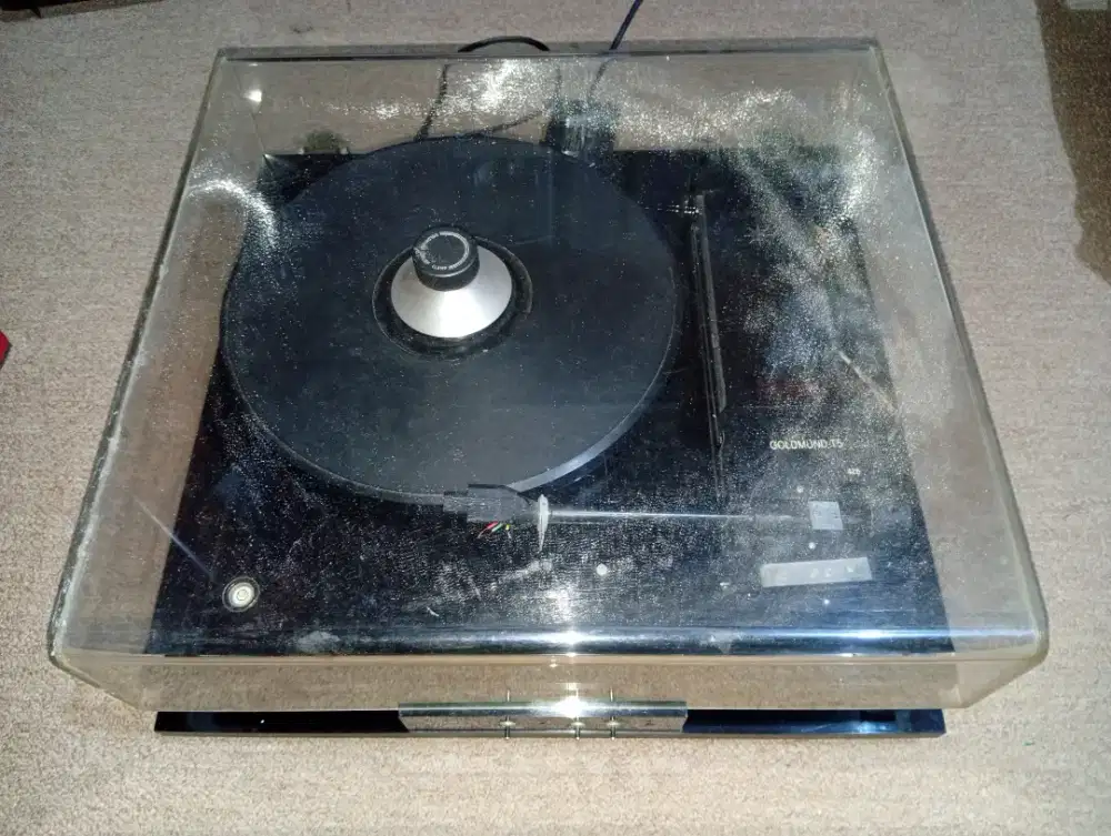 Turntable Goldmund T5