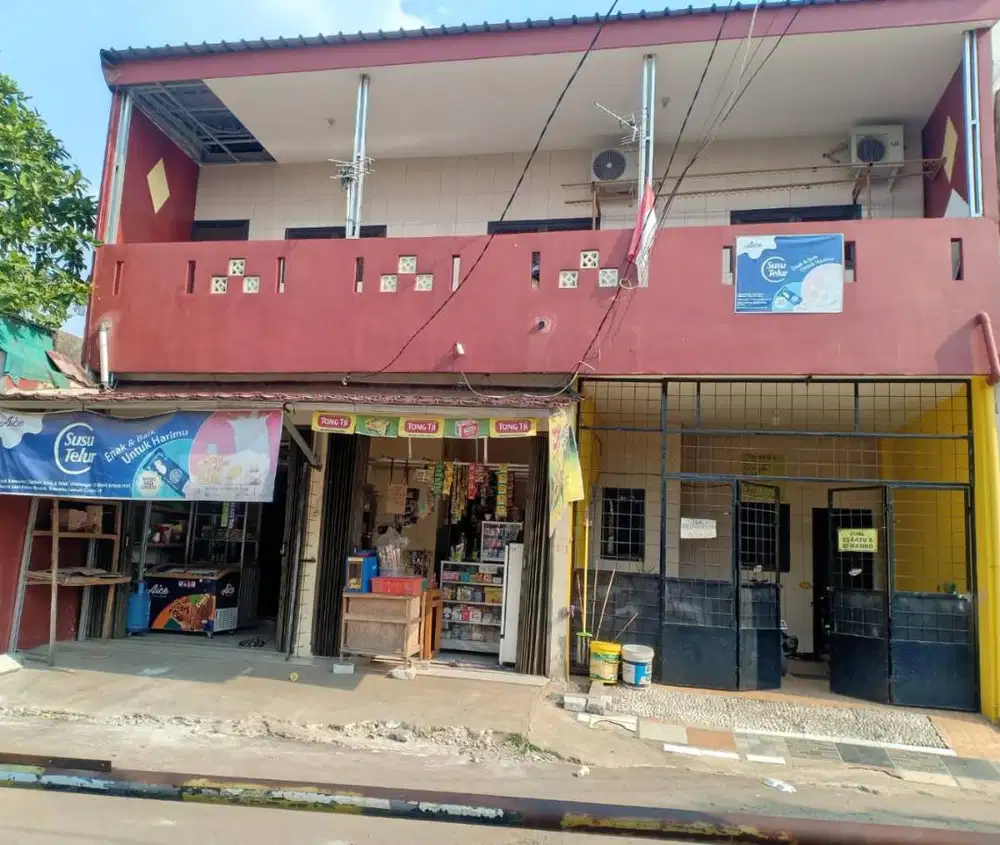 Rumah produktif + 2 kios warung