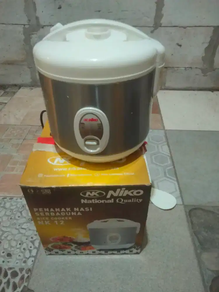Rice cooker kecil merk NIKO
