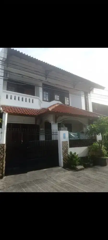 DIJUAL CEPAT RUMAH SECOND JATIWARINGIN