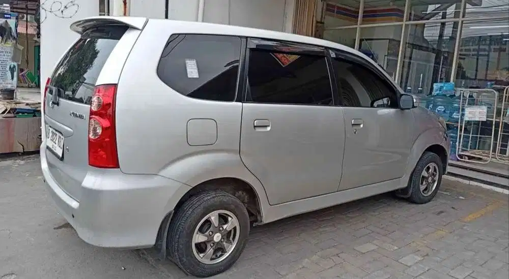 Daihatsu Xenia 2008 Bensin