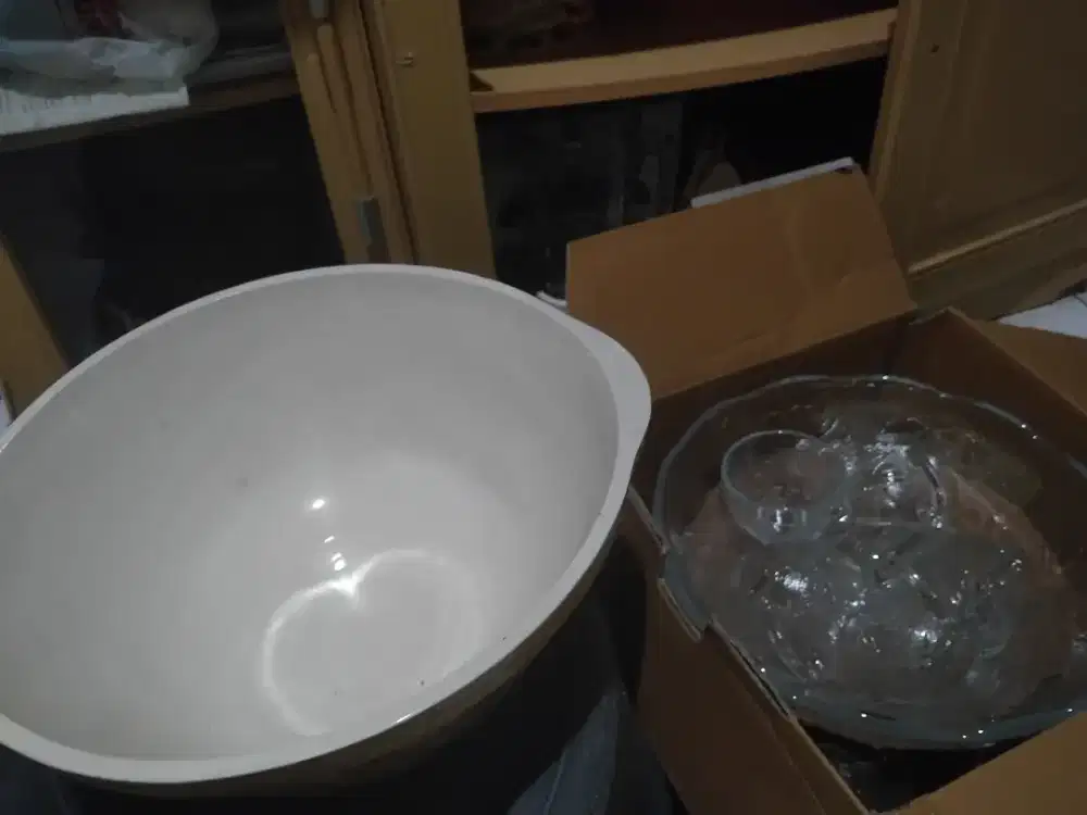 Tempat es buah, mangkok besar keramik, pirek prasmanan 3 set NEGO