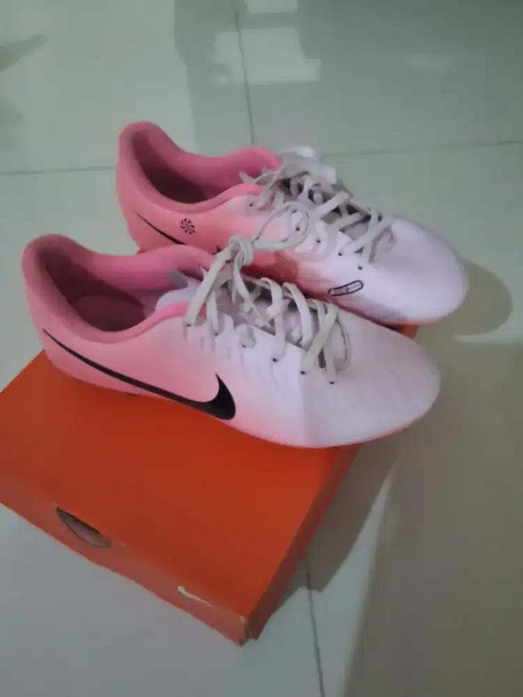 Jual bekas nike tiempo legend 10