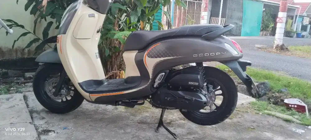 Scoopy 2024 lengkap hdp