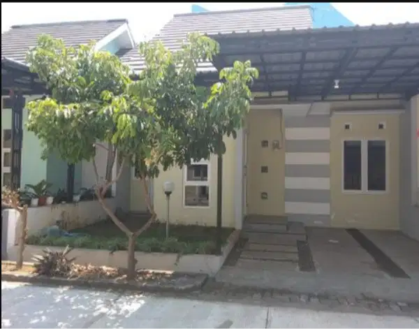 DIJUAL RUMAH DI PUSAT KOTA KENDAL