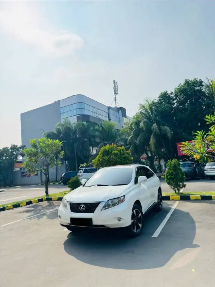Lexus RX270 Sunroof Rawatan Siap Pakai
