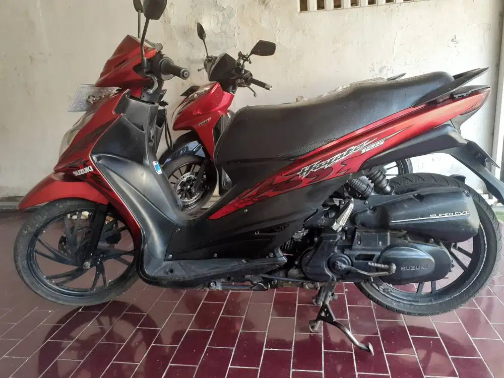 Suzuki Hayate (UW 125 SC) Merah Th 2011
