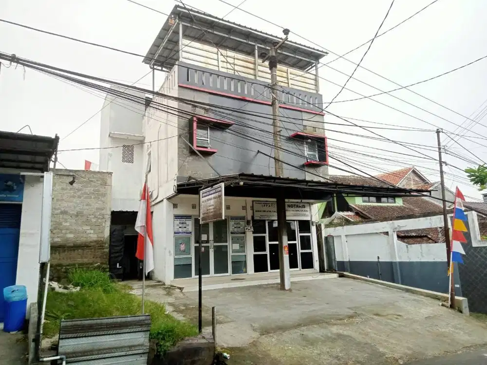 Disewakan Ruko, Lokasi strategis, ke Pusat Kota dan Pemkot dekat