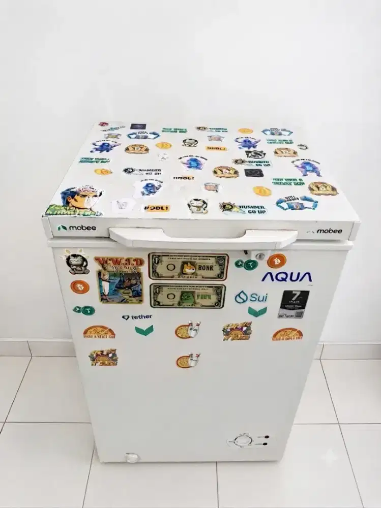 FREEZER BOX AQUA AQF-110FA 100 LITER