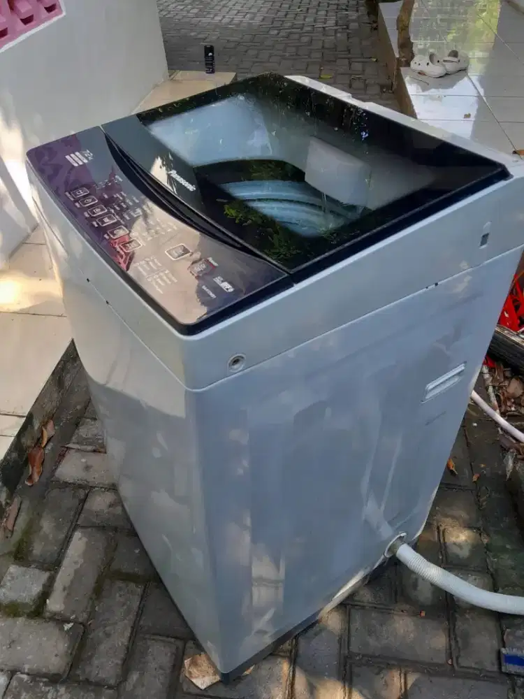 Mesin cuci panasonic 7.2kilo otomatis