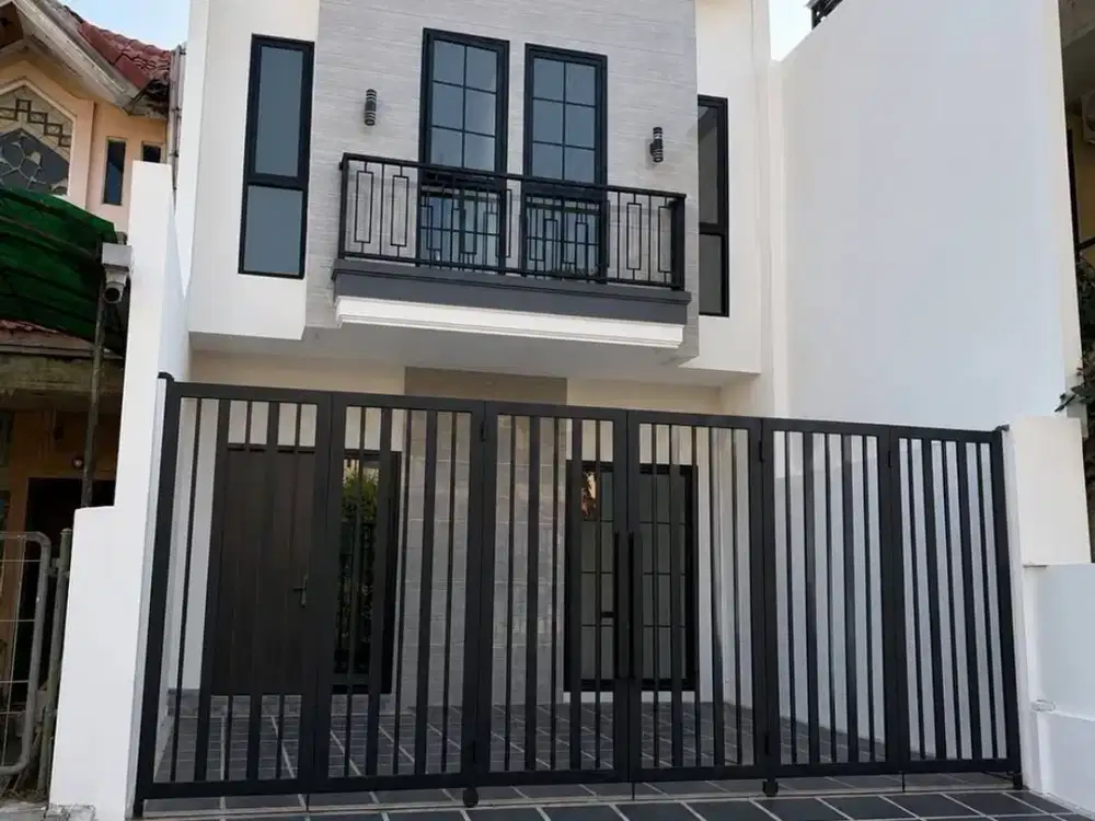 Rumah Siap Huni di Pantai Mentari, Row Jalan: 2.5 Mobil Free: Tandon Atas + Pompa Dorong