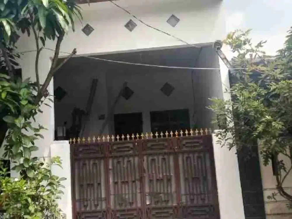 DiJual Cepat Rumah Taman Raya dekat Kota Sutera Tangerang