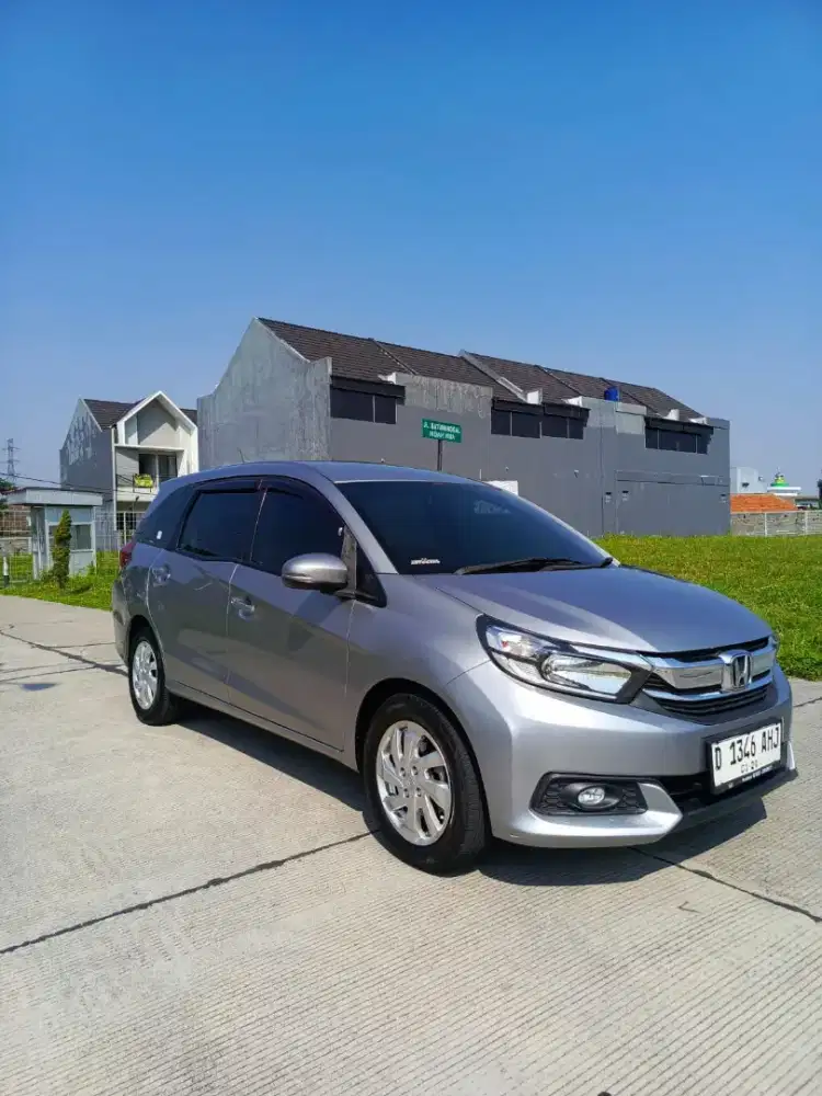 Mobilio E matic 2018 silver DP 5jtn