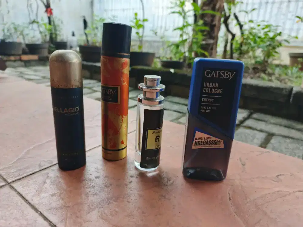 Botol Parfum Bekas