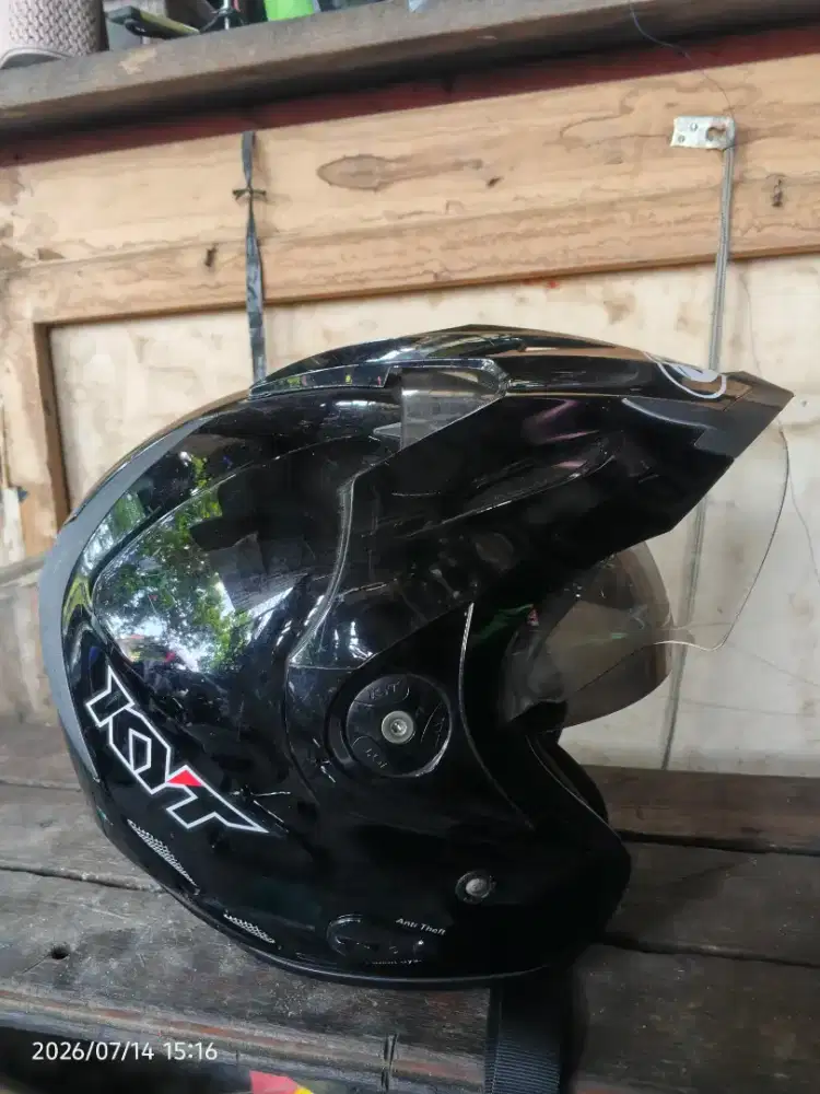 Helm KYT Venom RR
