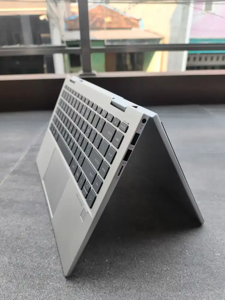 ​[READY STOCK] HP Envy x360 14 - Premium Flip 360 & Layar Sentuh!
​